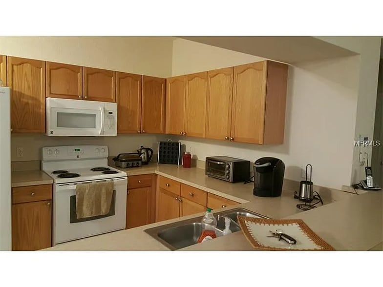 Building Photo - 5125 Palm Springs Blvd