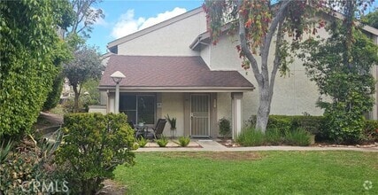 Building Photo - 5440 Baltimore Dr