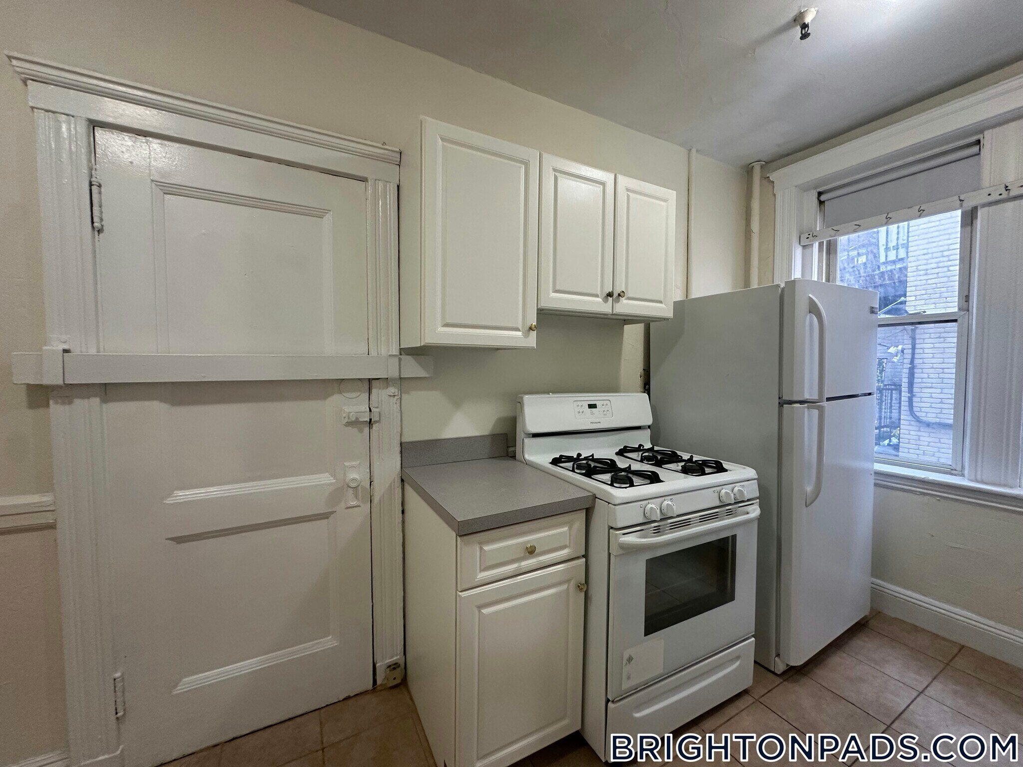 Building Photo - 131 Washington St