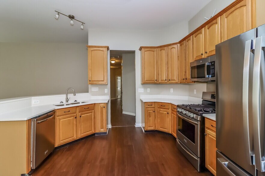Building Photo - 1440 Whitman Dr NW