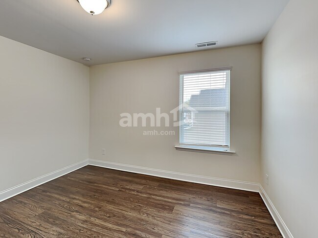 Building Photo - 36 Gregory Dr