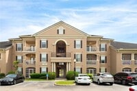 Building Photo - Beautiful 2/2 in Hunter's Creek