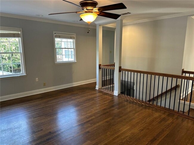 Building Photo - 1156 St Louis Pl NE