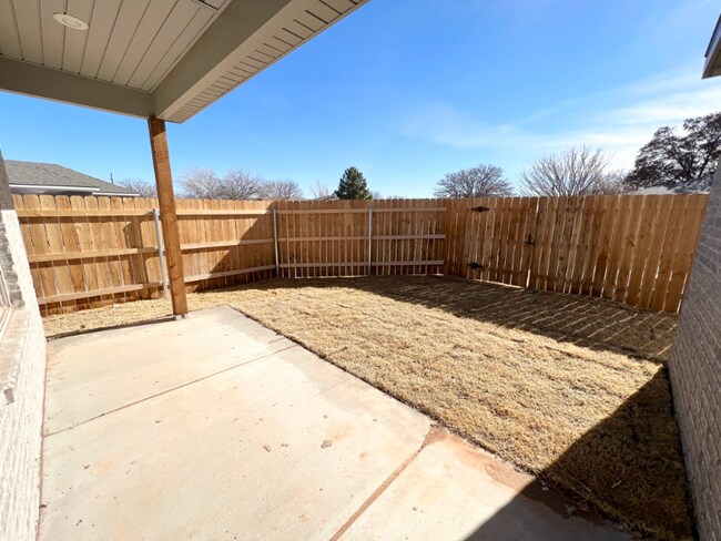 Building Photo - 5527 Itasca St