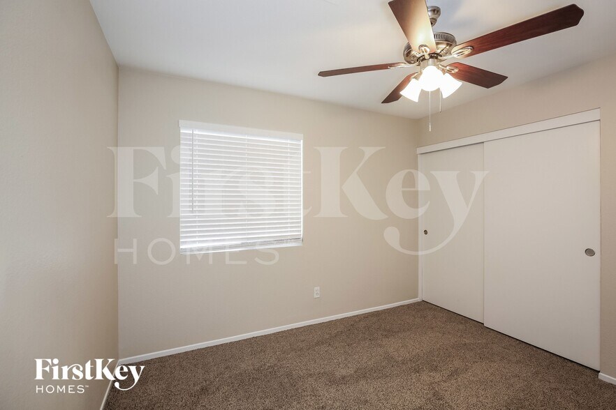 Building Photo - 5443 Lilly Rose Ct