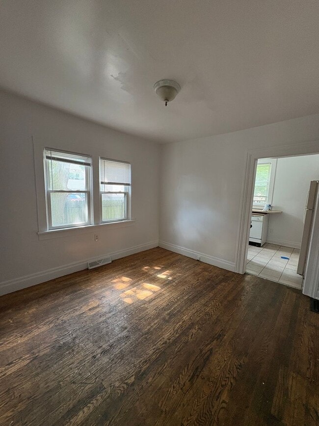 Building Photo - Emmet Street (Rolling Lakes Yacht Club LLC)