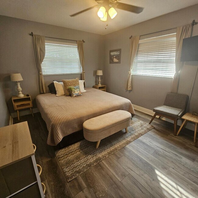 Building Photo - 1773 NW 37th St