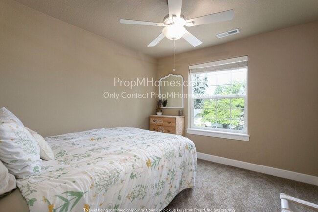 Building Photo - 1635 SE 88th Ave