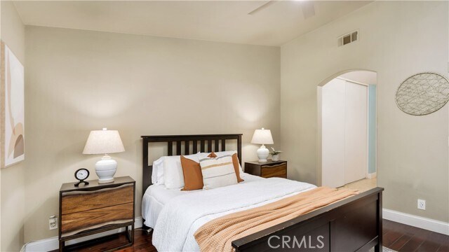 Building Photo - 71 Tierra Plano