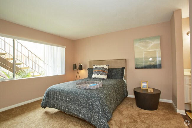 Building Photo - 20308 Madison St