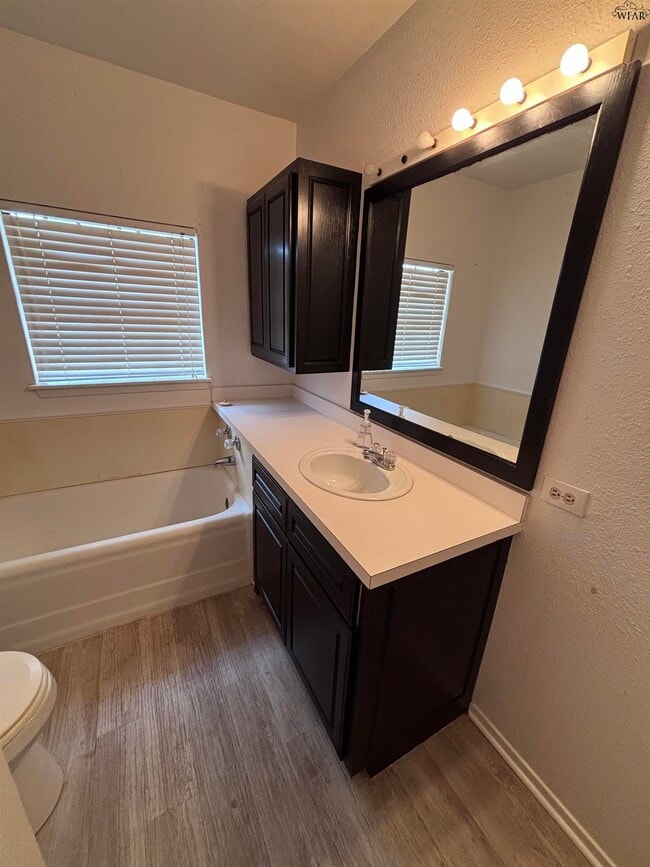 Building Photo - 1513 P B Ln