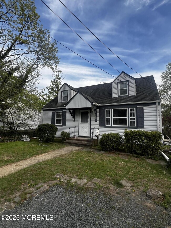 Primary Photo - 324 Cedar Ave