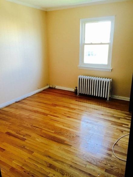 Building Photo - 69-51 181st St