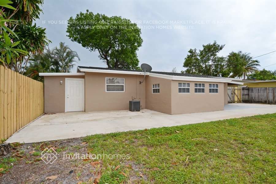 Building Photo - 6143 Westover Rd
