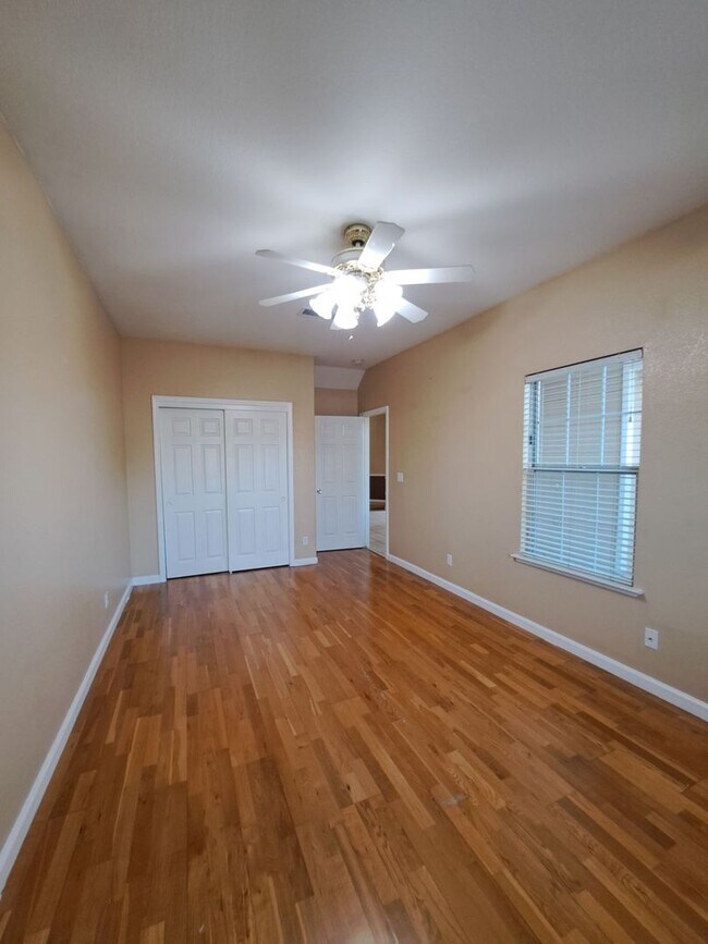 Building Photo - Move in Special: Half OFF your 1st Month's Rent! Elegant 4 Bedroom Home w/ Upstairs Loft Move in ...