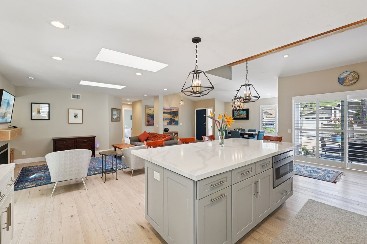 Building Photo - 1767 Woodbine Pl