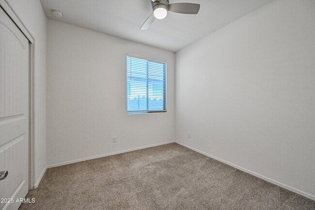 Building Photo - 17677 W Country Club Terrace