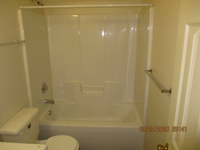 Building Photo - 3708 Countryside Dr