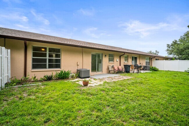Building Photo - Affordable 2-bedroom, 2-bathroom apartment...