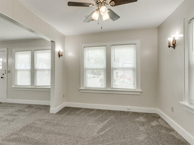 Building Photo - 471 Elm Ave