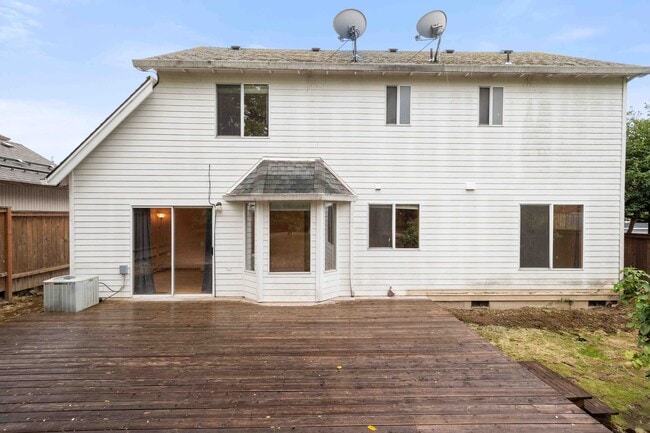 Building Photo - 12323 SW Millview Ct