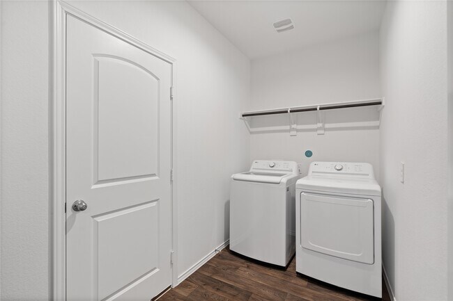 Building Photo - 22306 Forest Gorge Ln