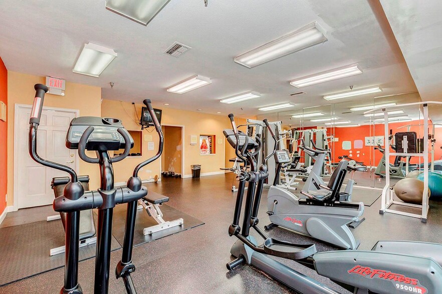 Gym - 3313 Wyndham Cir