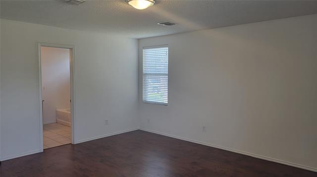 Building Photo - 3705 Mariner St