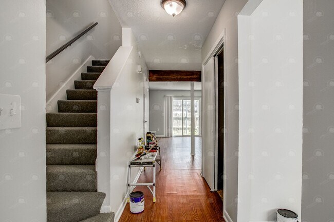 Building Photo - **Spacious 3-Bedroom Townhome with Partially Finished Basement and Off-Street Parking**