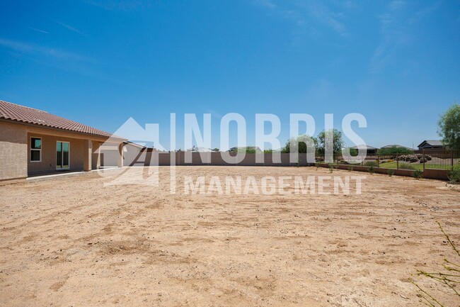 Building Photo - Beautiful New Home in a Great Location!