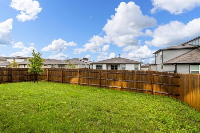 Building Photo - 13725 Lubeck Dr