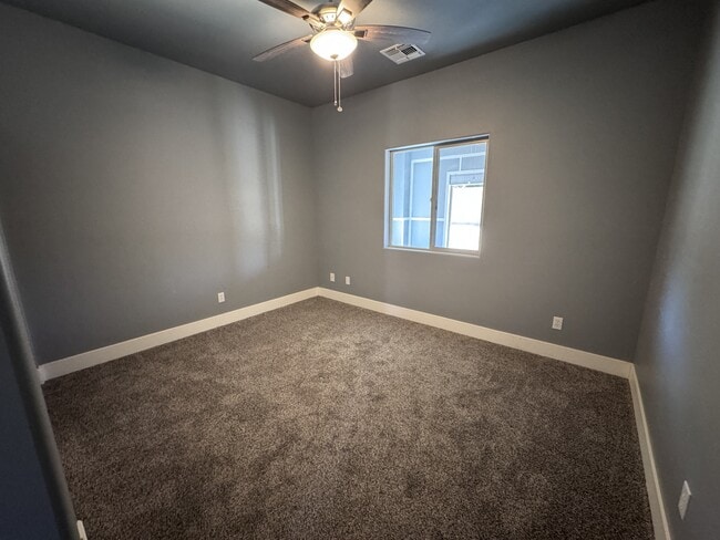 Building Photo - 3752 Richie Dr