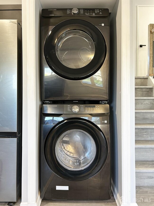 Building Photo - 36 Arden St