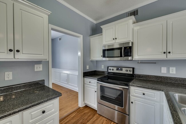 Building Photo - 3169 Camden Way