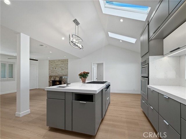 Building Photo - 2815 E Coolidge Ave