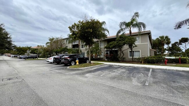 Building Photo - 5055 Wiles Rd
