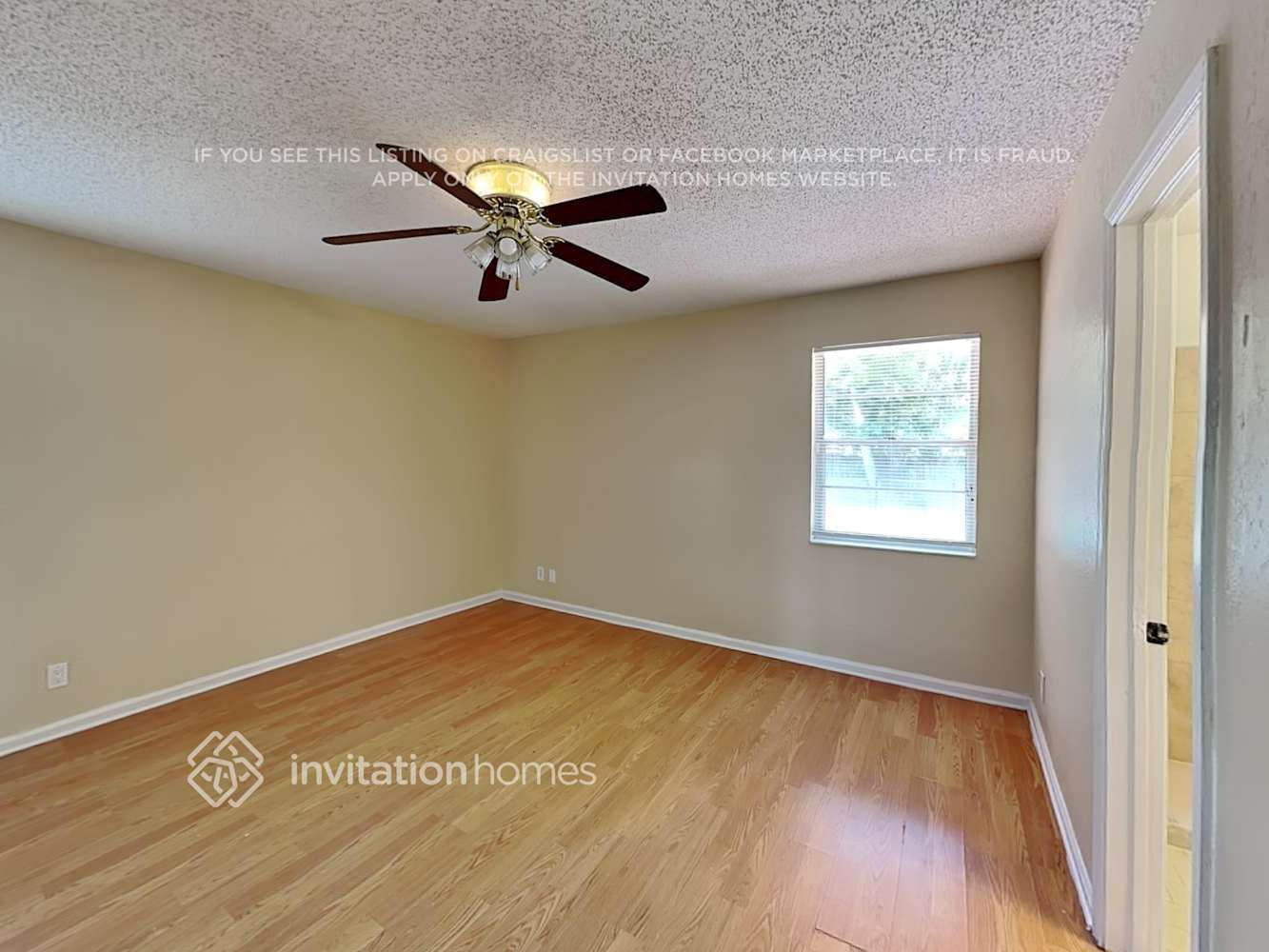 Building Photo - 3635 N Mountain Dr