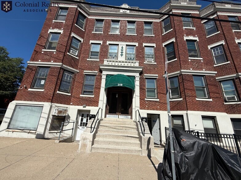 Building Photo - 319 Allston St