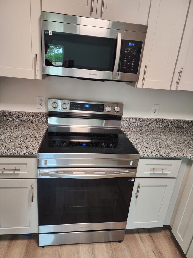 Building Photo - New Construction 1 Bed/1 Bath Fully-Equipp...