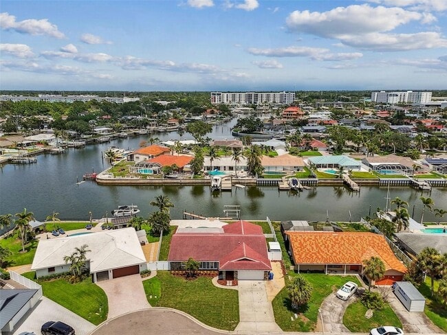 Building Photo - 4328 40th St S