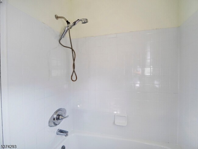 Building Photo - 2467 NJ-10