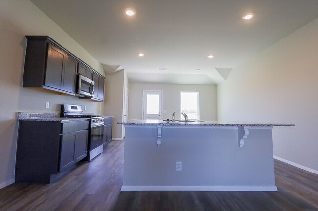 Building Photo - Recently Built Home with Pond View! 4 Bed 2 Bath Broken Arrow