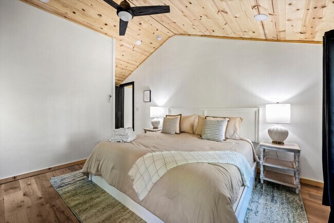 Building Photo - 152 Baxter Rd