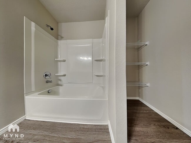 Building Photo - 9437 Apple Ridge Ln