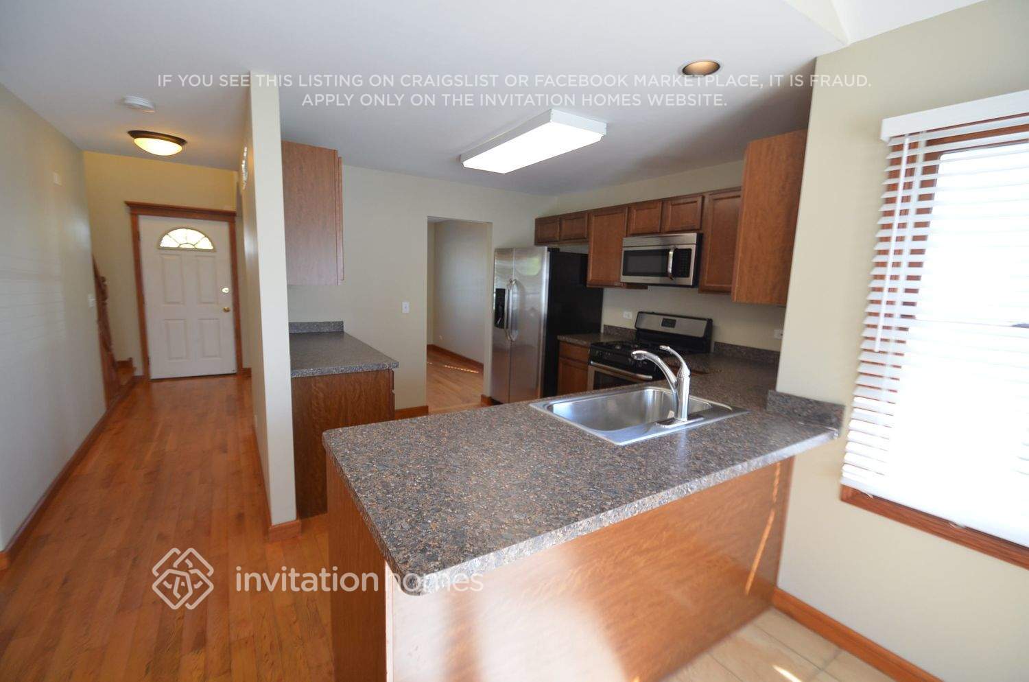 Building Photo - 4820 Goodhue Ln