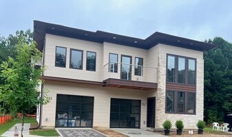 Building Photo - 753 Spire Bnd