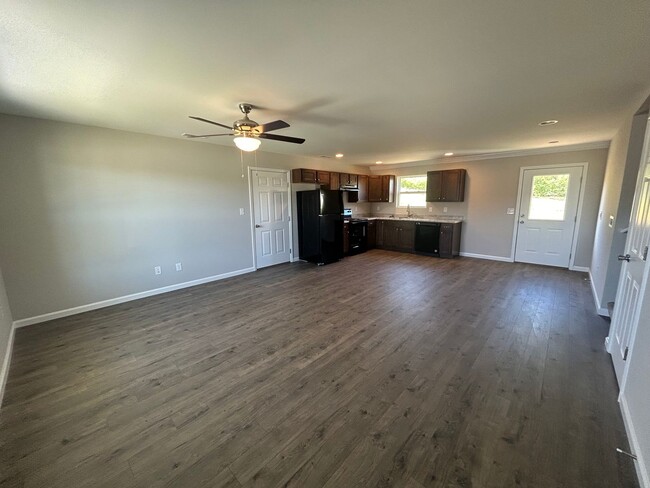 Building Photo - Single Family Home In Union MO
