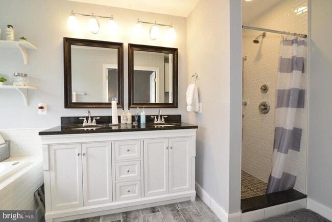 Building Photo - 14237 Legend Glen Ct