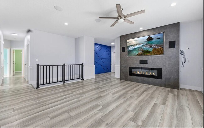 Building Photo - 989 Cinnamon Ridge Dr