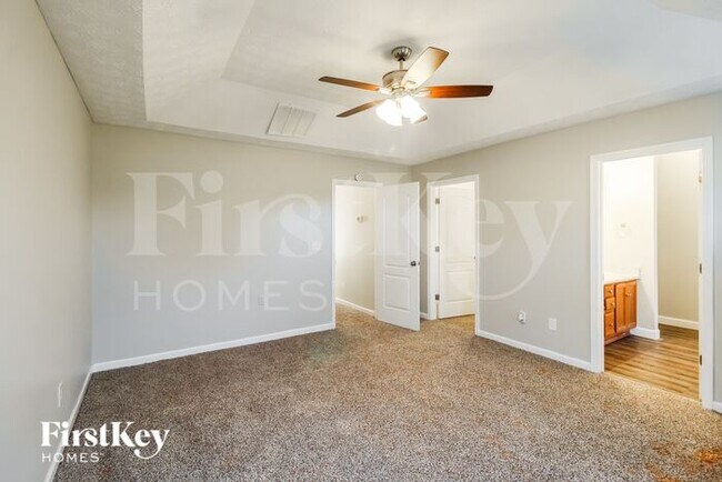 Building Photo - 175 Mills Creek Ln